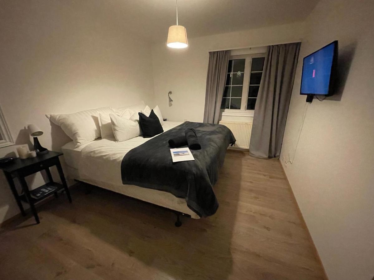 4-Bedroom Villa With Private Gym And Hot-Tub Reykjavik Extérieur photo